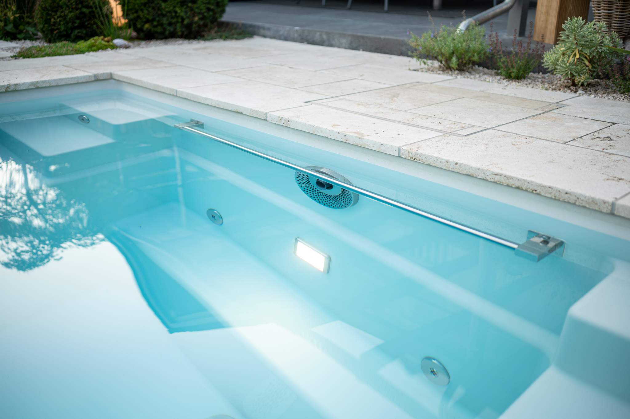 Einstieg Poolanlage Einstieg Poolanlage
