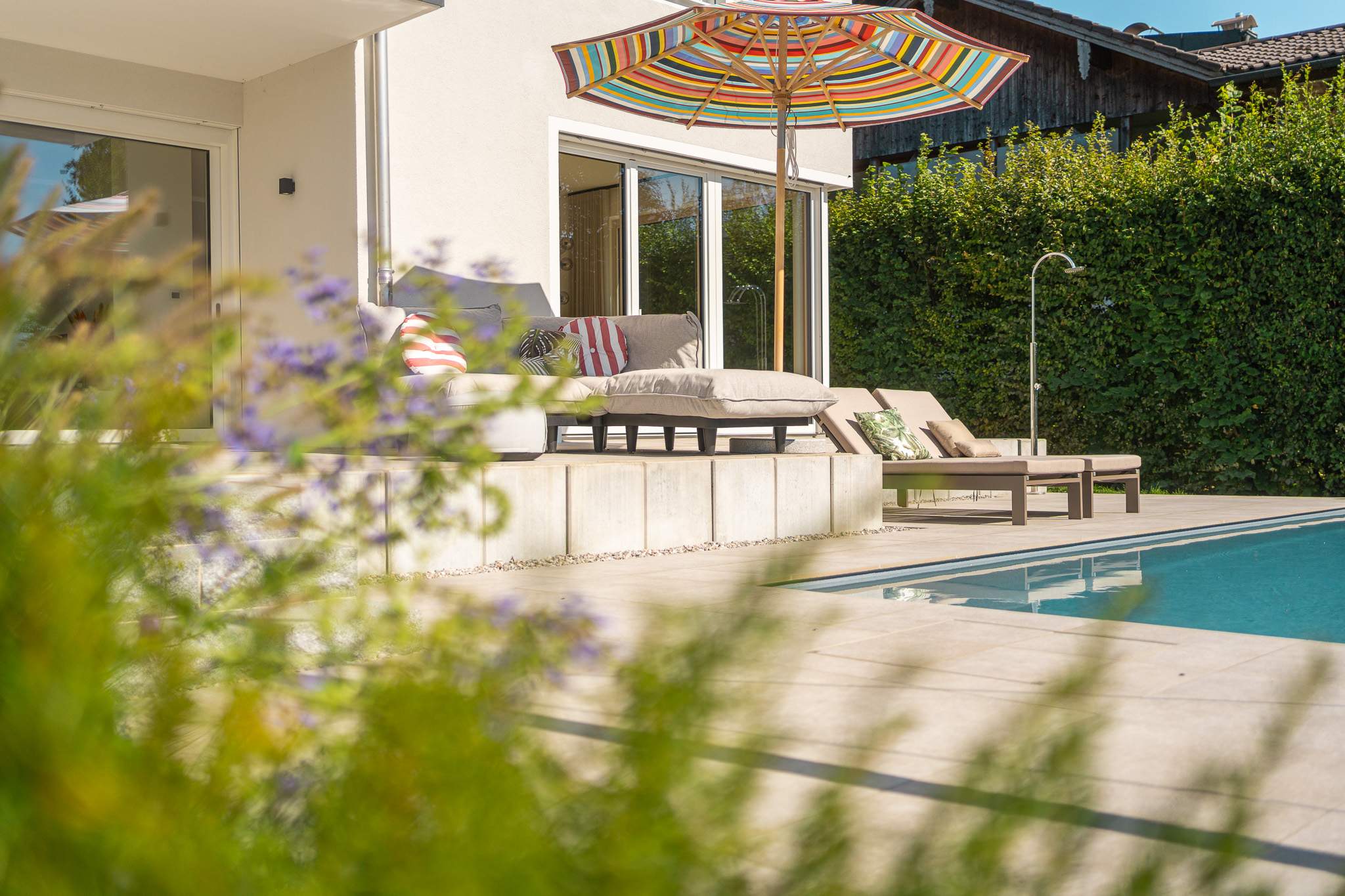 Poolbau mit Keramik Poolbau mit Keramik